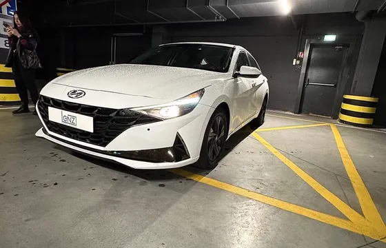 Hyundai Elantra 2020
